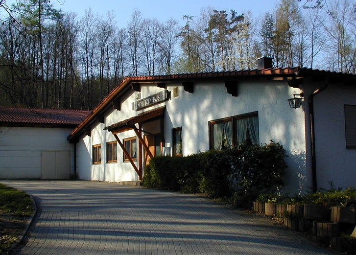 Schützenhaus außen 02